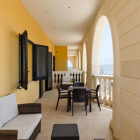 Hotel Salento Gold Beach มารินาดิเปสโคลูเซ ภายนอก รูปภาพ