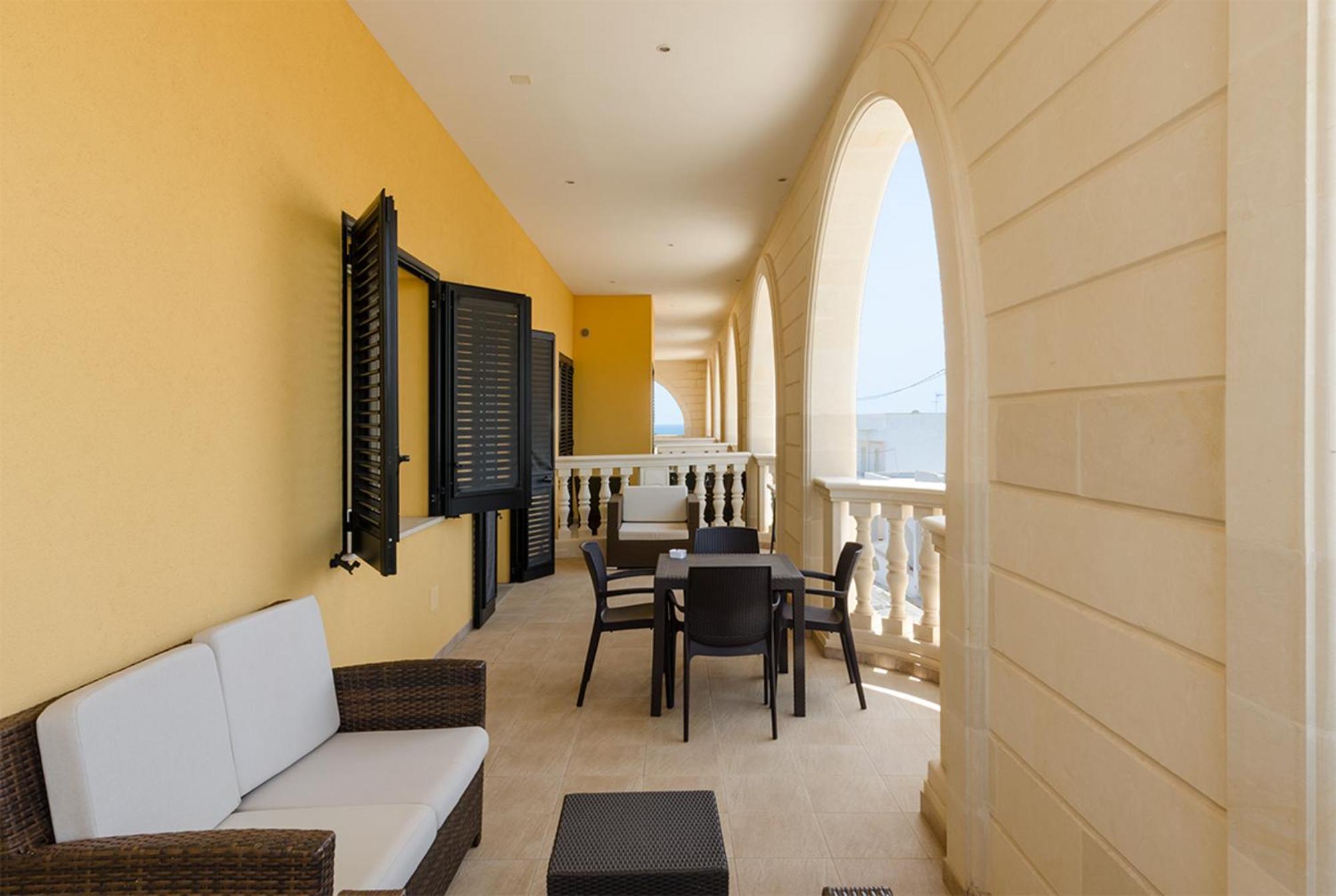 Hotel Salento Gold Beach มารินาดิเปสโคลูเซ ภายนอก รูปภาพ