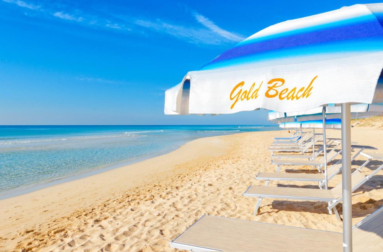Hotel Salento Gold Beach มารินาดิเปสโคลูเซ ภายนอก รูปภาพ